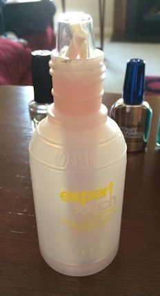 Pen in acetone bottle